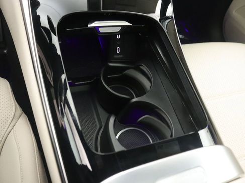 New 2026 Mercedes-Benz GLC 300 image 7