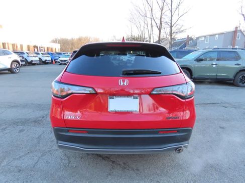 Certified 2023 Honda HR-V Sport image 5