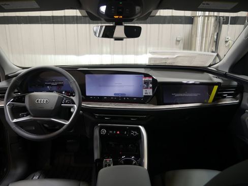 New 2026 Audi Q5 Premium Plus image 28