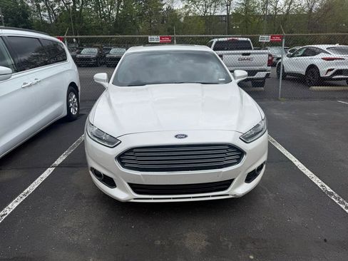 Used 2016 Ford Fusion Titanium FWD image 5