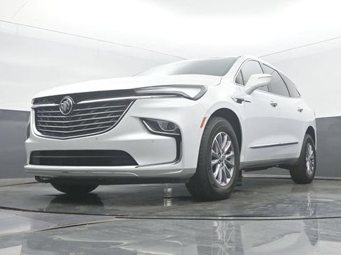 Used 2024 Buick Enclave Premium FWD image 50