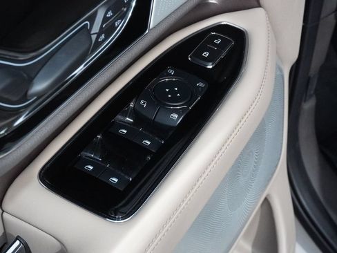 Used 2023 Lincoln Navigator Reserve AWD/4WD image 26