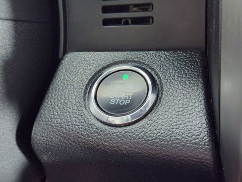 Used 2018 Ford F150 Platinum w/ Technology Package AWD/4WD image 22