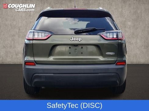 Used 2019 Jeep Cherokee Latitude Plus w/ Cold Weather Group image 7