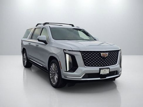 New 2026 Cadillac Escalade ESV Luxury w/ Touring Package RWD image 3