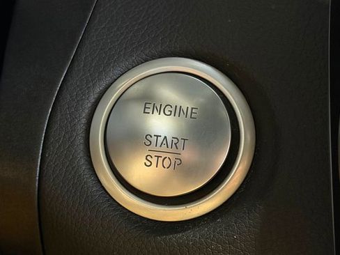 Used 2018 Mercedes-Benz C 43 AMG 4MATIC Sedan image 32