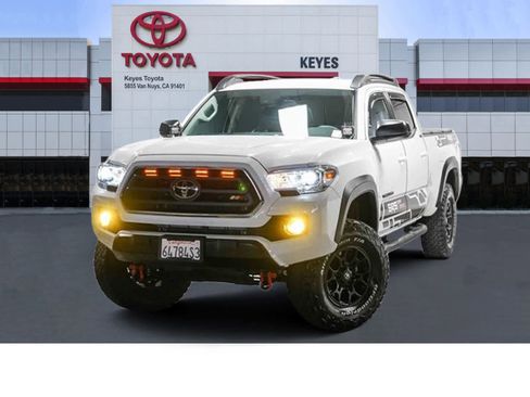 Used 2023 Toyota Tacoma SR5 image 1