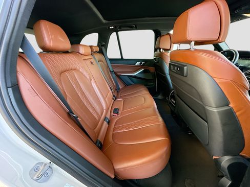 Certified 2023 BMW X5 M50i w/ Parking Assistance Package image 29