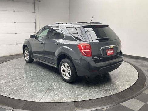 Used 2017 Chevrolet Equinox LT w/ Convenience Package AWD/4WD image 2