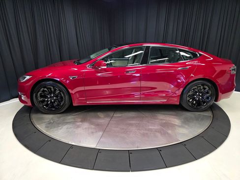 Used 2018 Tesla Model S 75D image 10