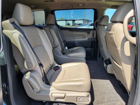 Used 2021 Honda Odyssey Touring image 14