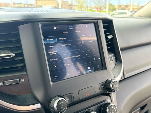 Used 2024 RAM 2500 Big Horn w/ Protection Group image 10