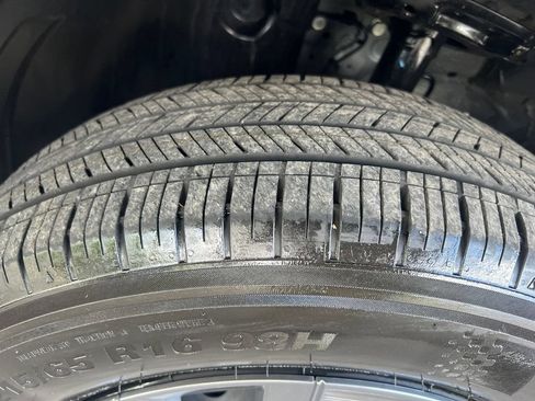 Certified 2026 Nissan Kicks S FWD image 44