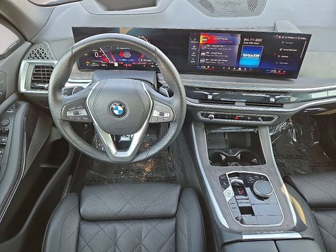 Used 2026 BMW X5 xDrive40i AWD/4WD image 19