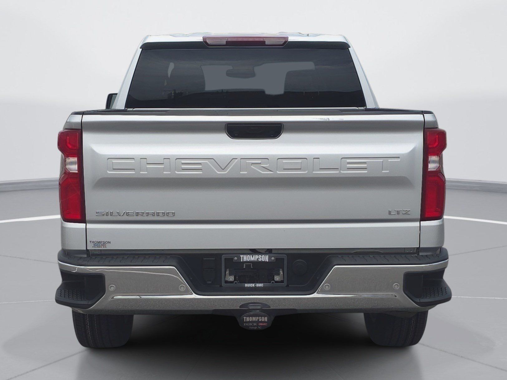 Used 2022 Chevrolet Silverado 1500 LTZ w/ Max Trailering Package AWD/4WD image 4