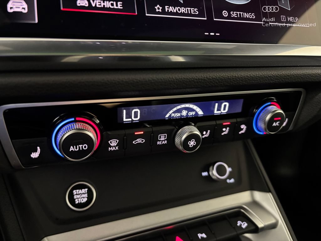 Certified 2025 Audi Q3 2.0T Premium Plus w/ Premium Plus Package AWD/4WD image 21
