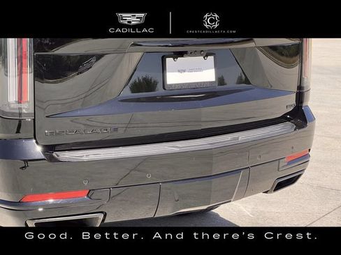 Certified 2025 Cadillac Escalade Sport w/ LPO, ONYX Package AWD/4WD image 9