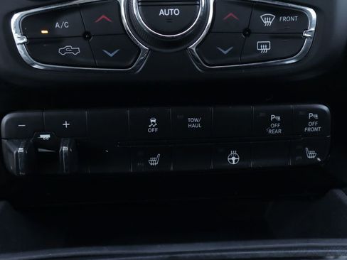 Used 2018 RAM 1500 Sport w/ Convenience Group image 39