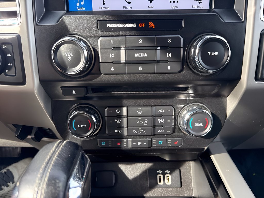 Used 2016 Ford F150 Lariat AWD/4WD image 17