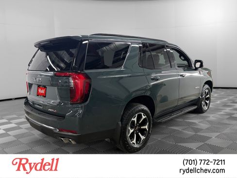 Used 2026 GMC Yukon AT4 AWD/4WD image 5