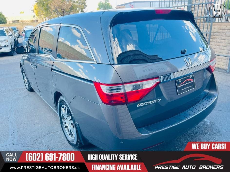 Used 2013 Honda Odyssey EX image 5