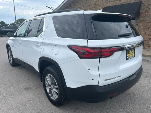 Used 2022 Chevrolet Traverse LT AWD/4WD image 9