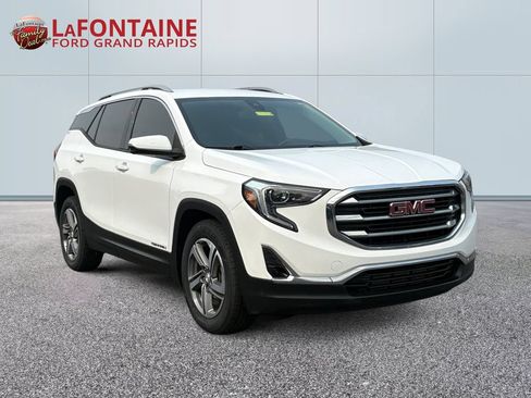Used 2020 GMC Terrain SLT FWD image 3