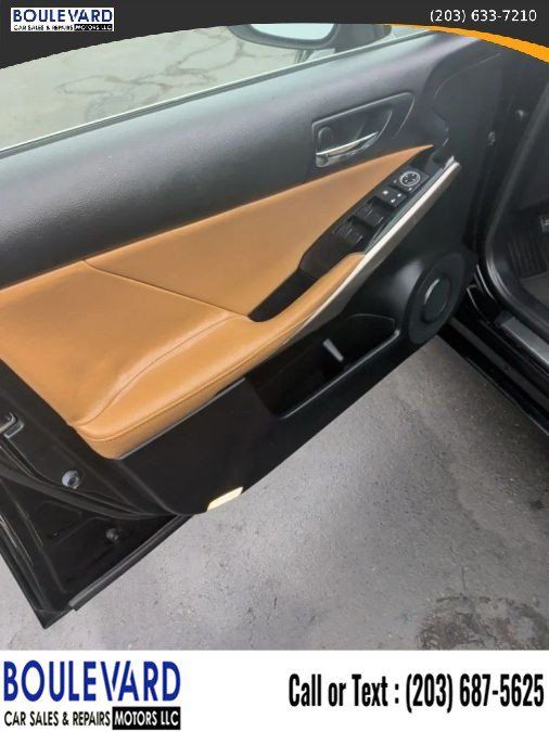 Used 2016 Lexus IS 200t RWD image 19