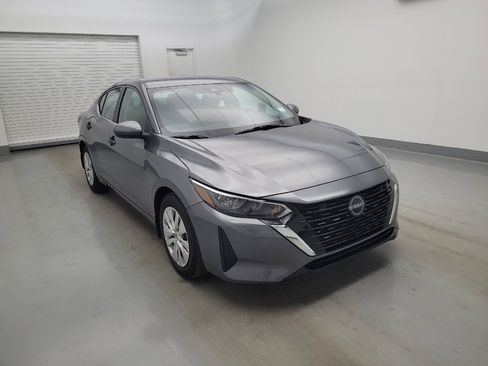 Used 2024 Nissan Sentra S FWD image 13