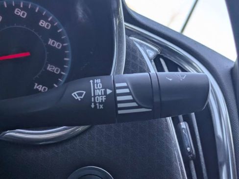 Used 2018 Chevrolet Malibu LT w/ LPO, Convenience Package 2 image 25