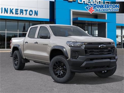 New 2026 Chevrolet Colorado Trail Boss w/ LPO, Tailgate Decal Package image 1