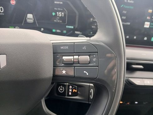 Certified 2026 Kia EV9 Land w/ Nightfall Edition Package image 25