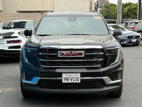 Used 2024 GMC Acadia Elevation FWD image 3