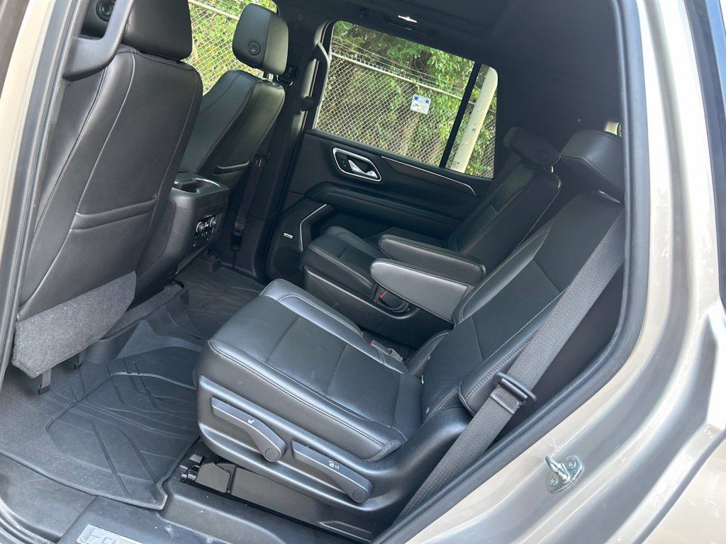 Used 2021 Chevrolet Tahoe LT w/ LT Signature Package AWD/4WD image 31