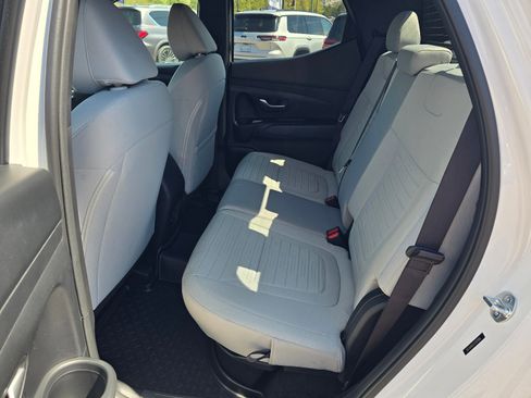 New 2026 Hyundai Santa Cruz SE FWD image 12