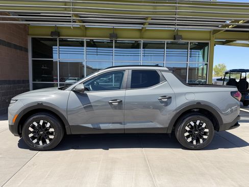 Used 2025 Hyundai Santa Cruz SEL FWD image 7