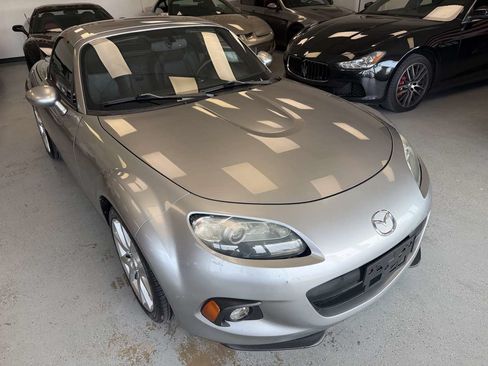 Used 2015 MAZDA MX-5 Miata Grand Touring w/ Premium Package RWD image 11