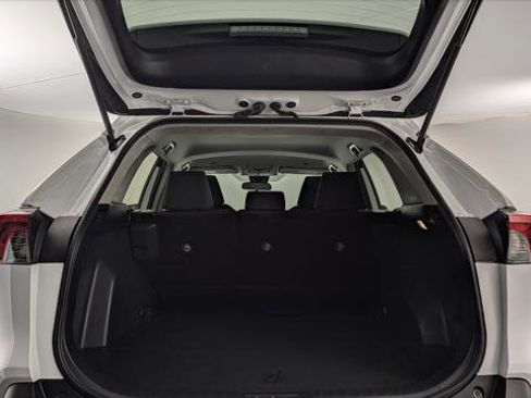 Used 2024 Toyota RAV4 LE image 18