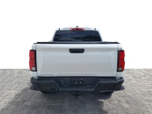 Used 2023 Chevrolet Colorado Z71 w/ Z71 Convenience Package 2 AWD/4WD image 5