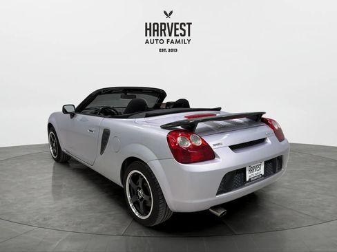 Used 2003 Toyota MR2 w/ Preferred Accessory Pkg RWD image 7