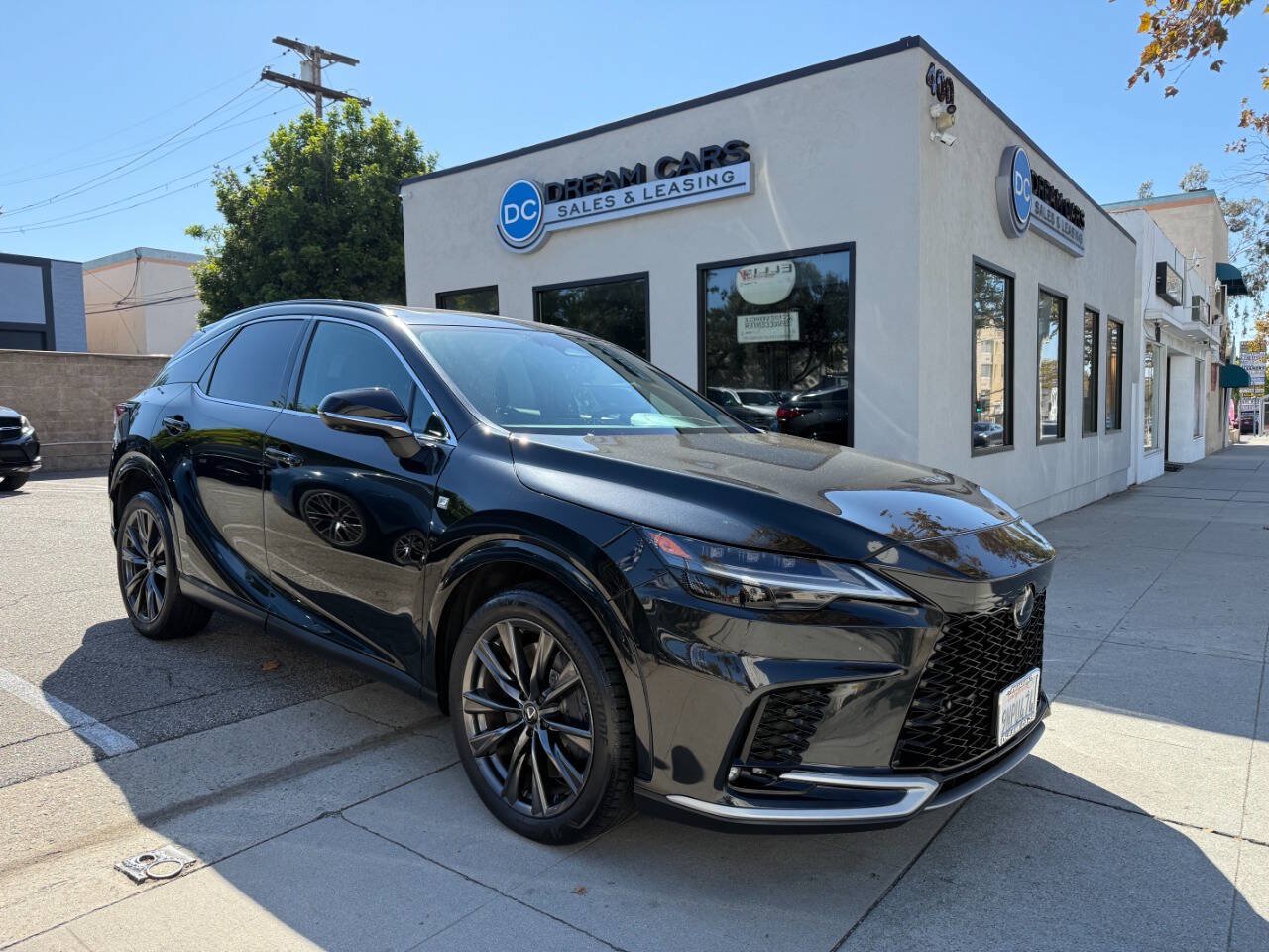 Used 2024 Lexus RX 350 F Sport w/ Convenience Package AWD/4WD image 2