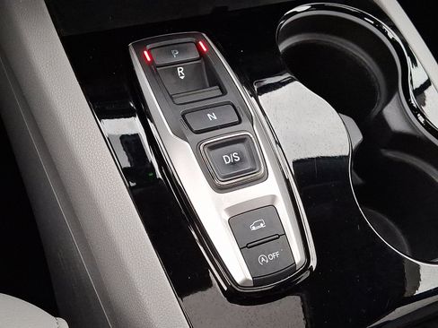 Certified 2020 Honda Pilot Touring image 14