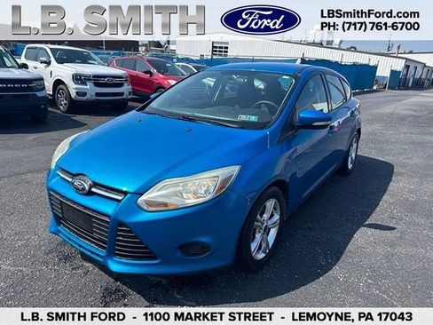 Used 2014 Ford Focus SE FWD image 1