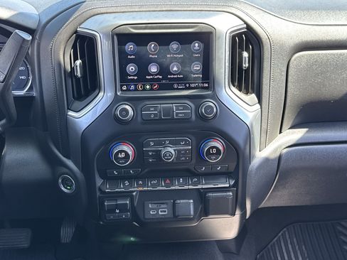Used 2021 Chevrolet Silverado 1500 LT w/ Diesel Off-Road Package AWD/4WD image 4