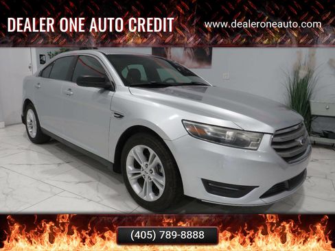 Used 2015 Ford Taurus SEL w/ Equipment Group 201A FWD image 1