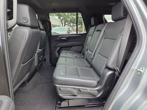 Certified 2025 Chevrolet Tahoe LT AWD/4WD image 13