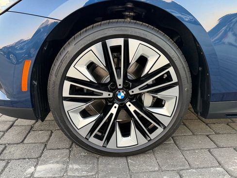 New 2026 BMW 530i w/ Premium Package RWD image 13