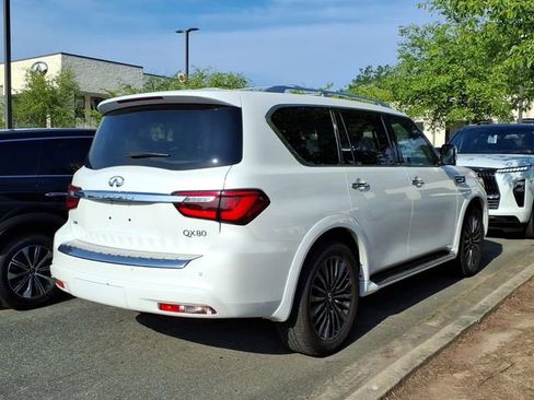 Certified 2024 INFINITI QX80 Sensory w/ Cargo Package AWD/4WD image 7