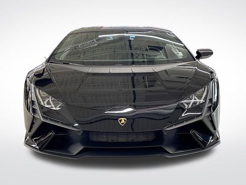 Used 2024 Lamborghini Huracan Tecnica image 8