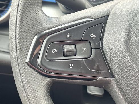 Used 2024 Chevrolet Trax LS w/ LS Convenience Package FWD image 22